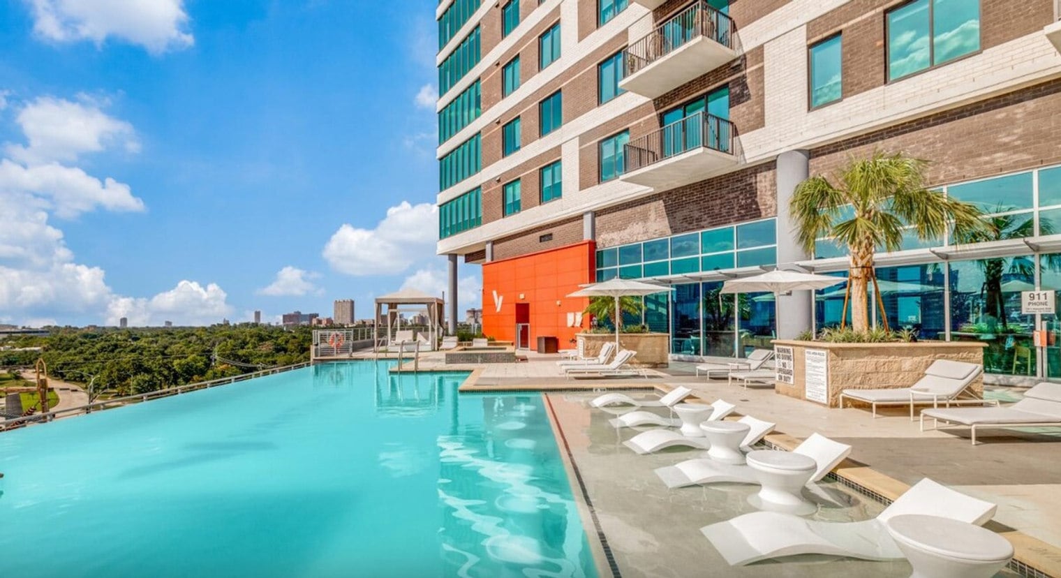 Building Photo - 2002 Holcombe Blvd