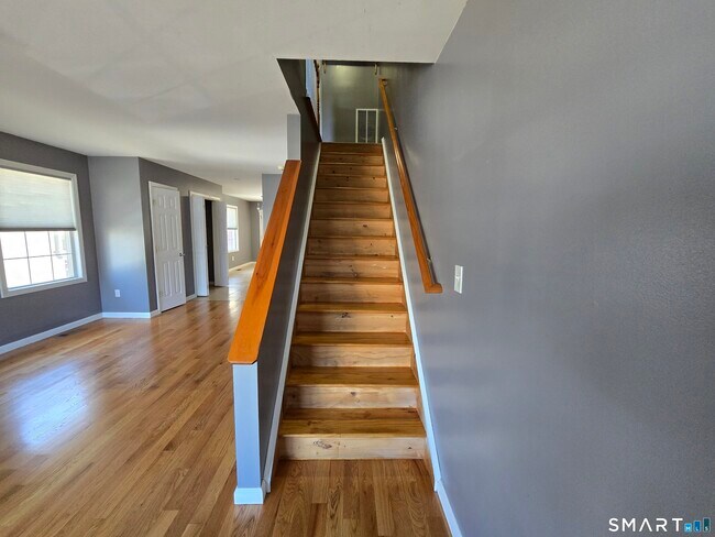 Building Photo - 148 Granfield Ave