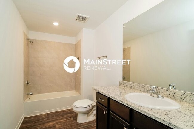 Building Photo - 4 Bedroom Pet-Friendly Home in New Braunfels, TX with Main Street Renewal