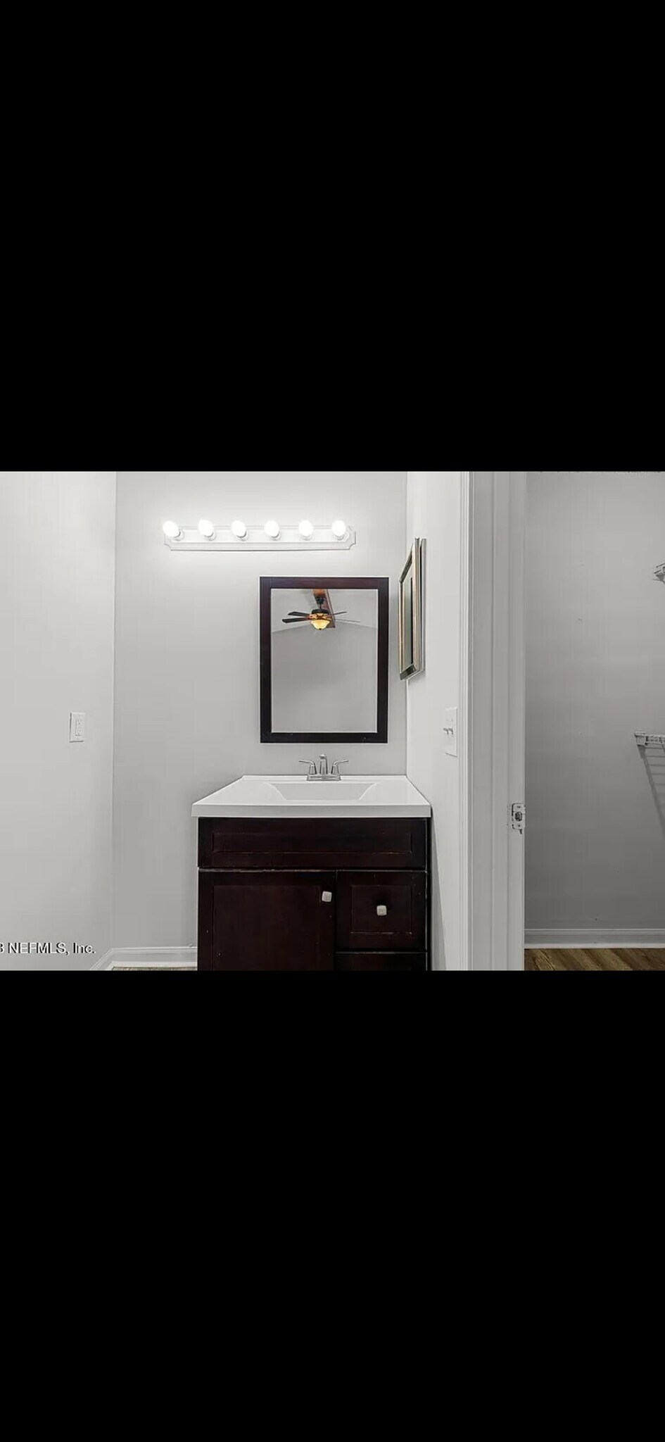 Master bath - 10961 Peppermill Ln