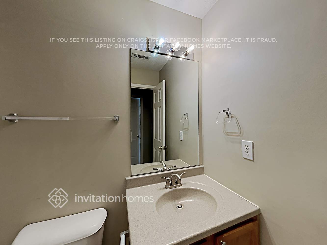 Building Photo - 3669 Buffalo Ct