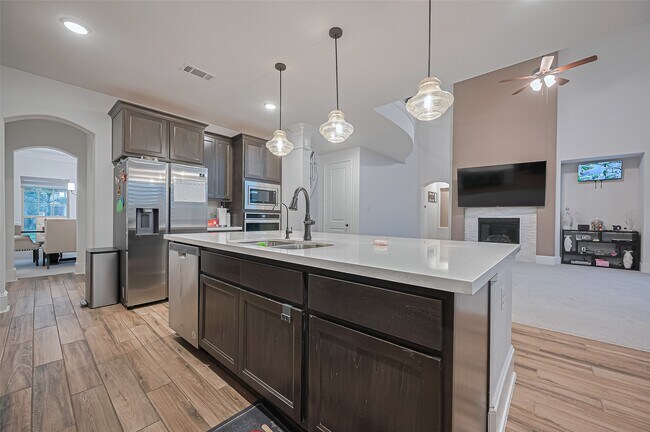 Building Photo - 9011 Bright Harbor Dr