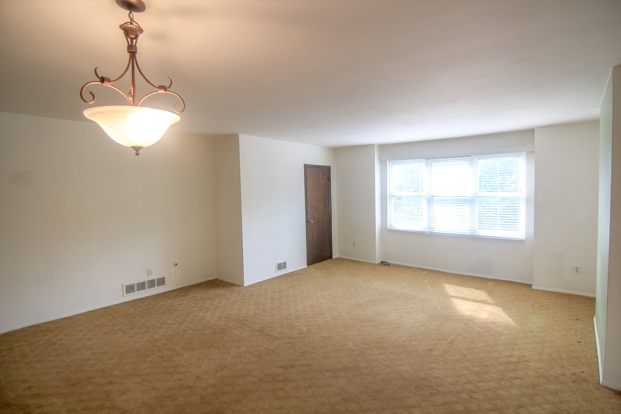 Building Photo - 319 S Trenton Ave