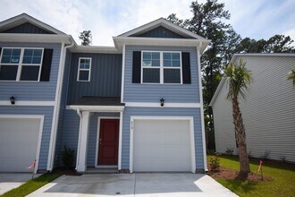 Building Photo - 619 Golden Resin Rd
