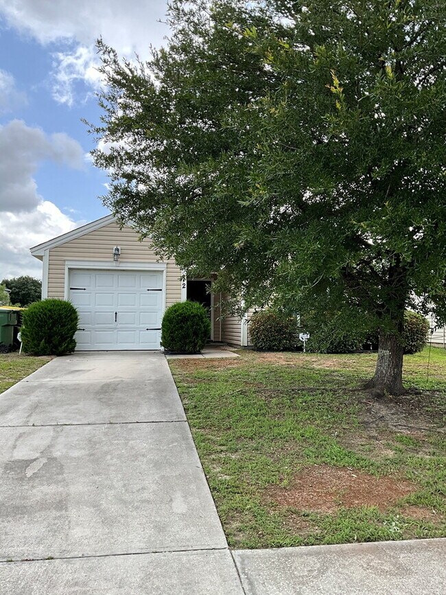Building Photo - Godley Station Schools