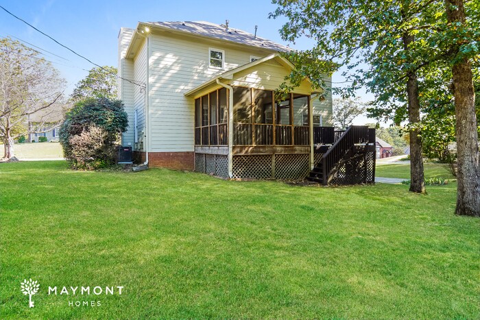 Building Photo - 1691 Russet Hill Cir