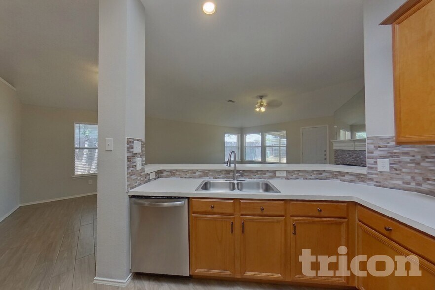 Building Photo - 11017 Deer Trail