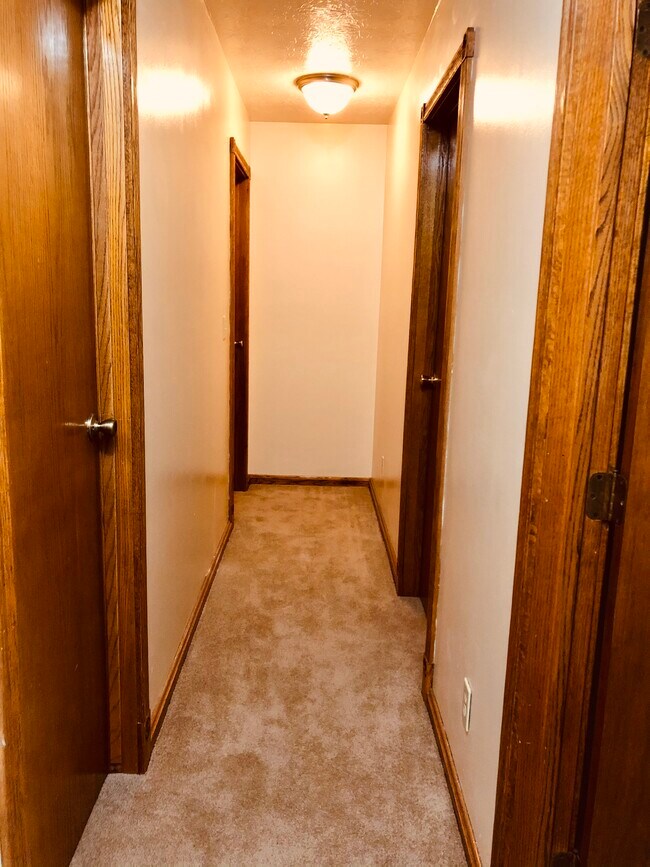 Building Photo - 416 Housel Craft Rd