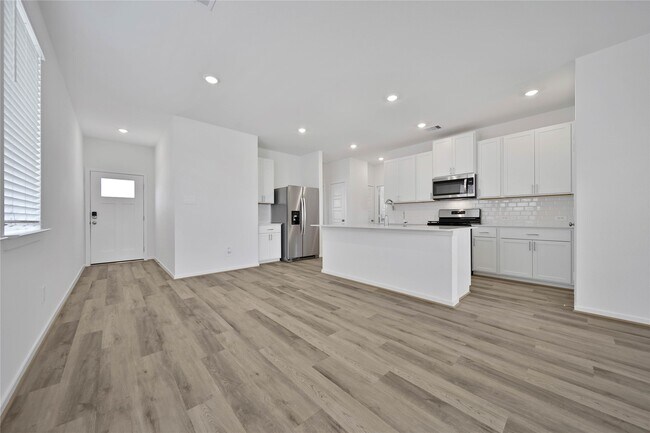 Building Photo - 31022 Perdido Vly Ln