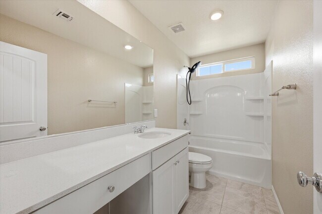 Building Photo - Beautiful home in the desirable Inspirada community! Move in ready!