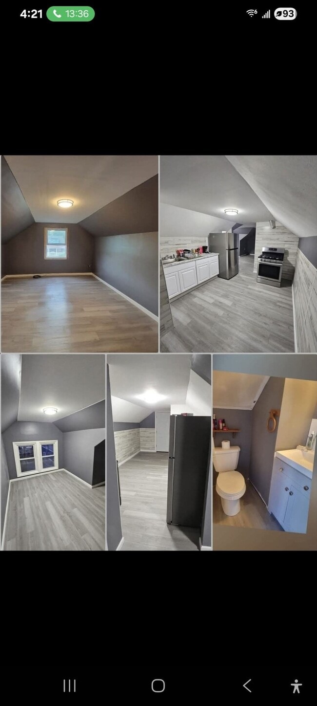 Building Photo - 129 Sergeant St