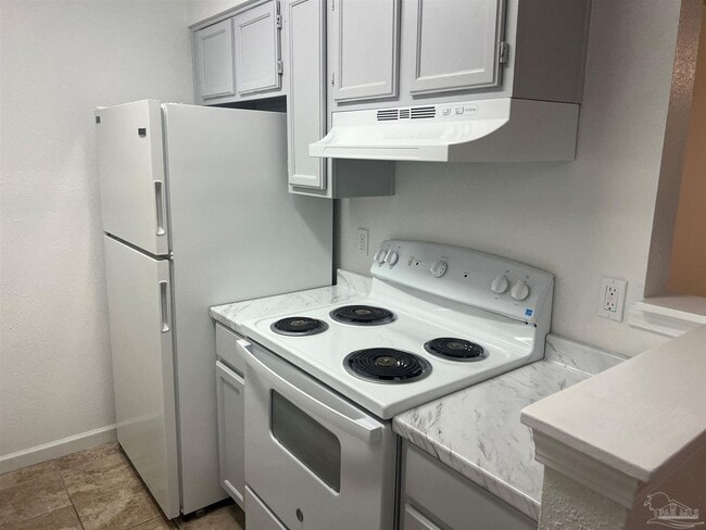 Building Photo - 2300 W Michigan Ave