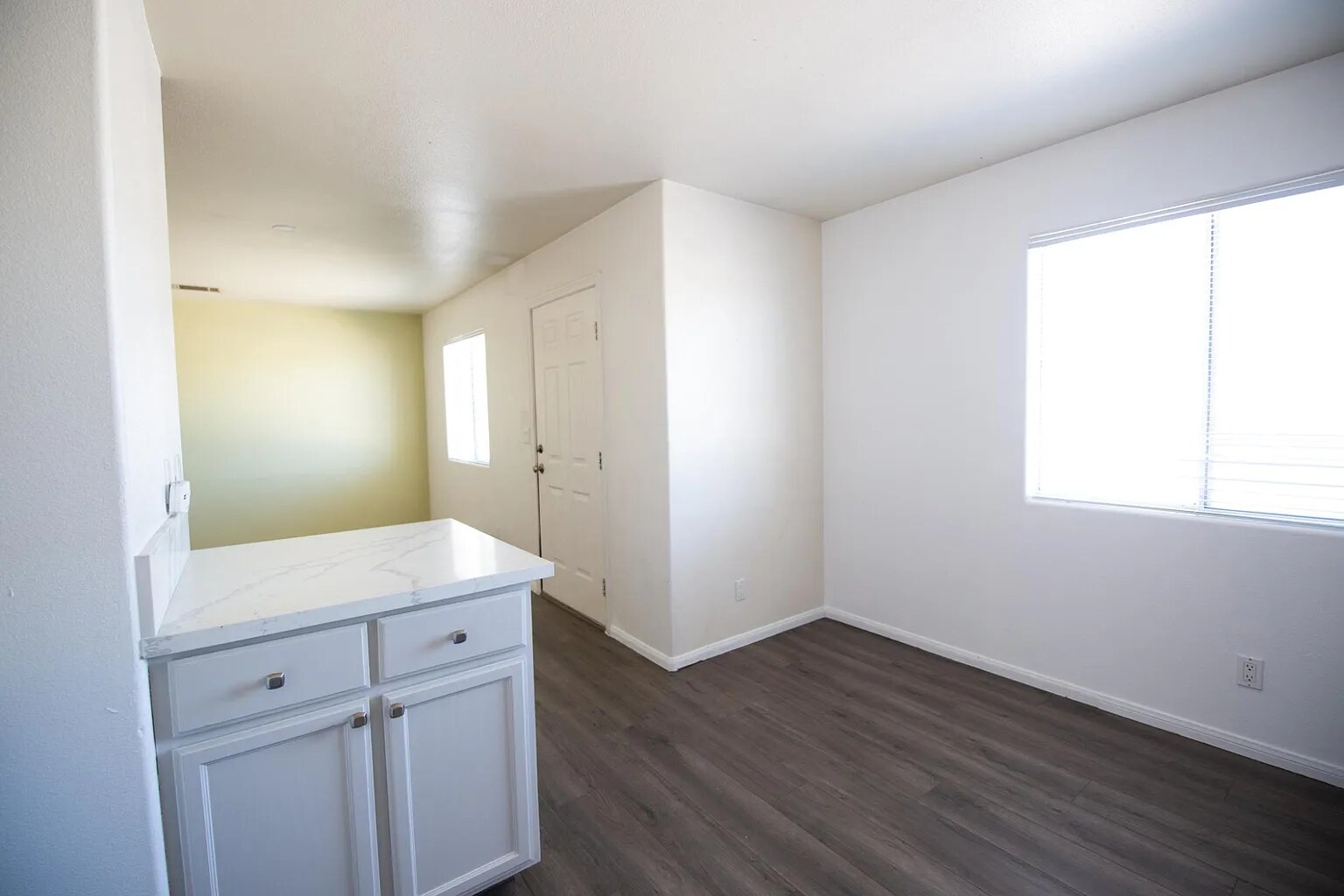 Building Photo - 6313 Palo Verde Ave