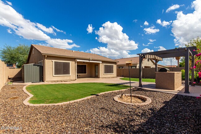 Building Photo - 4196 N 157th Ave