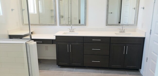 Building Photo - 6 month NEW BELLAMY!