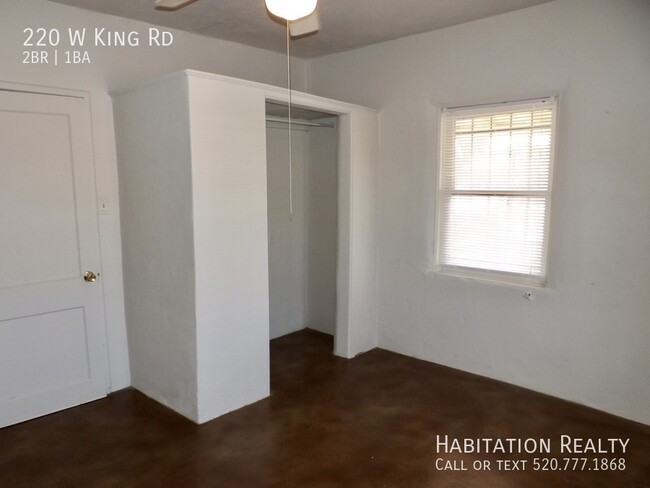 Building Photo - Cozy Vintage 2Bd/1Ba Home, with a Spacious...