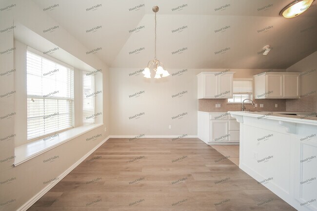 Building Photo - 2323 Box Turtle Way