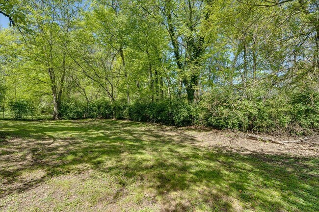 Building Photo - Newly renovated 3bed 1beath for rent!