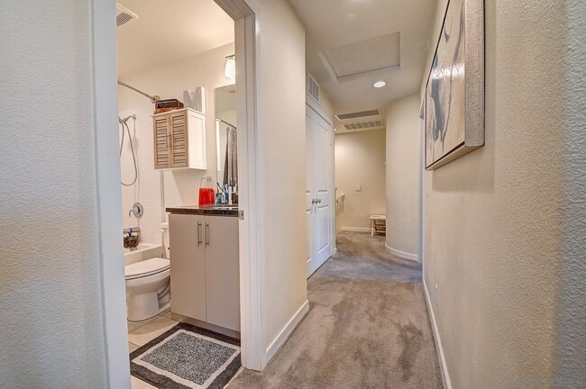 Building Photo - 10572 Acorn Pl