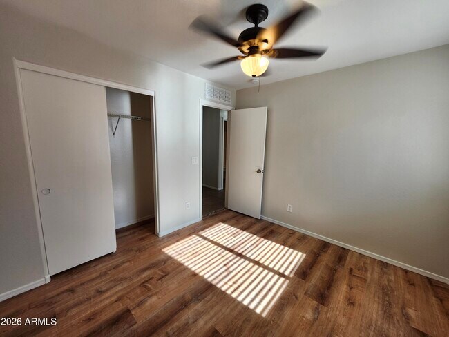 Building Photo - 23739 N El Frio Ct