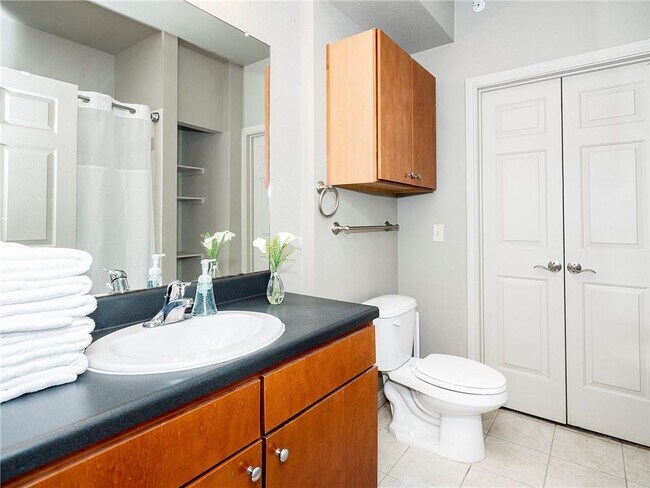 Building Photo - 2515 Pearl St