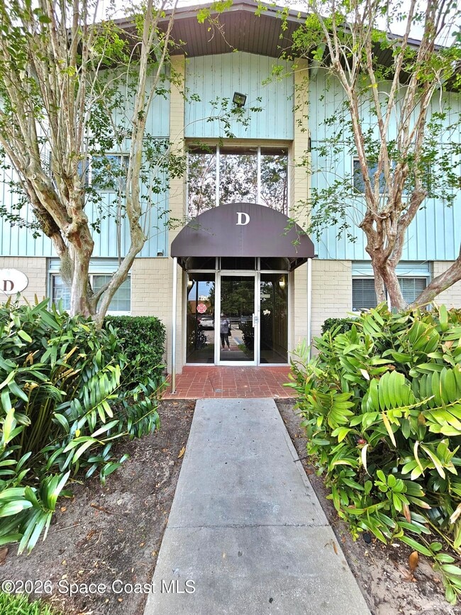 Building Photo - 1695 Lee Rd