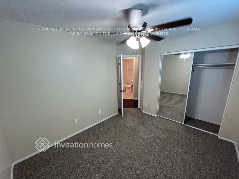 Building Photo - 5710 S 21st Terrace