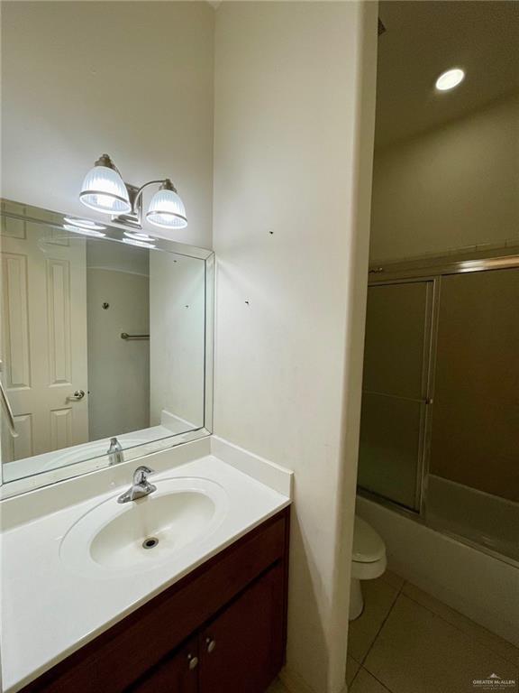 Building Photo - 16 5th St