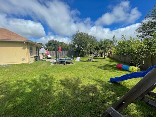 Building Photo - 736 Wynfield Cir