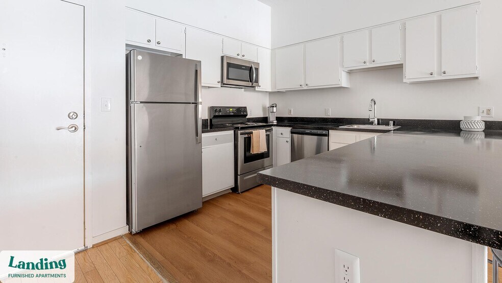 Building Photo - 222 E Saratoga St