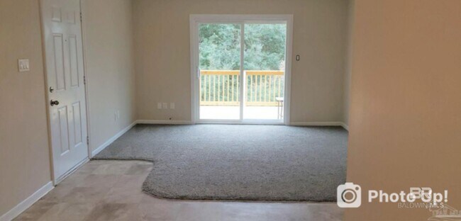 Building Photo - 6131 Don Carlos Dr