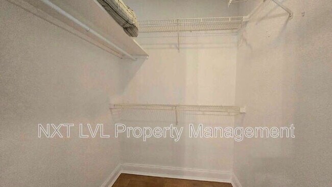 Building Photo - 2317 SW 44th Terrace