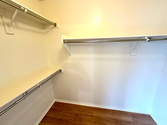 Building Photo - Great Ahwatukee double story home in perfect location.