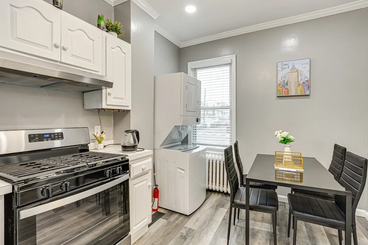 Appliances (Washer Dryer) - 126 Oakland Ave