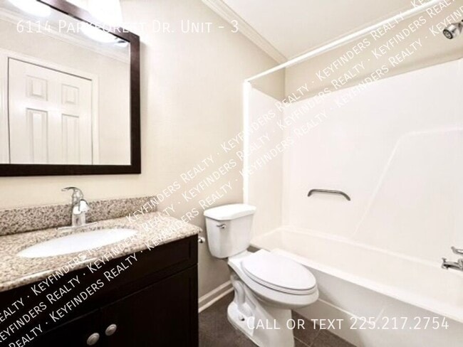 Building Photo - 6114 Parkforest Dr