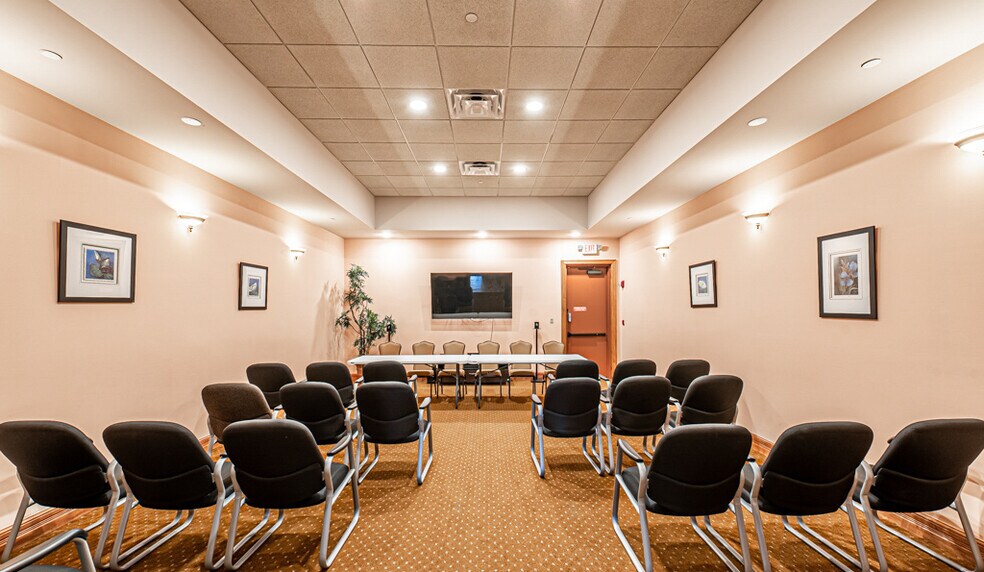 Building Photo - 9773 Bowline Dr