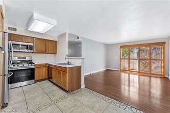 Building Photo - 3125 Casey Dr