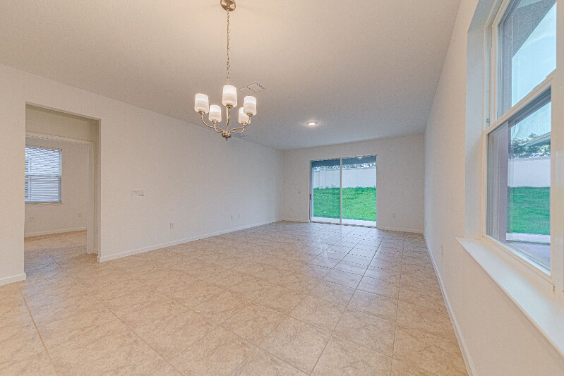 Building Photo - 4454 Davos Dr