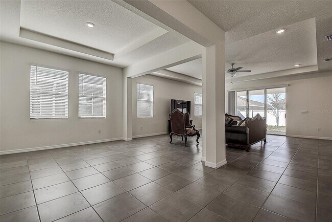 Building Photo - 3624 Autumn Amber Dr
