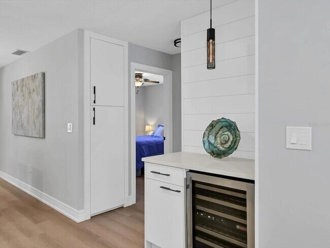 Building Photo - 2428 Whippoorwill Cir