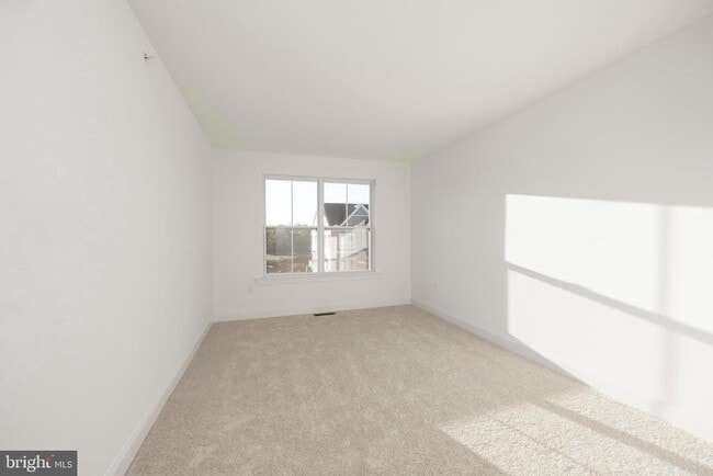 Building Photo - 28 Ironwood Dr