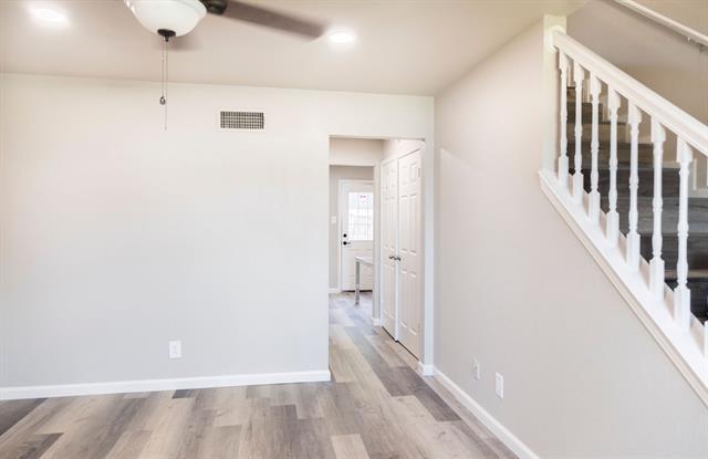 Building Photo - 5835 Shadydell Dr