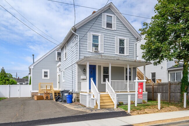 Building Photo - 316 Reef Rd