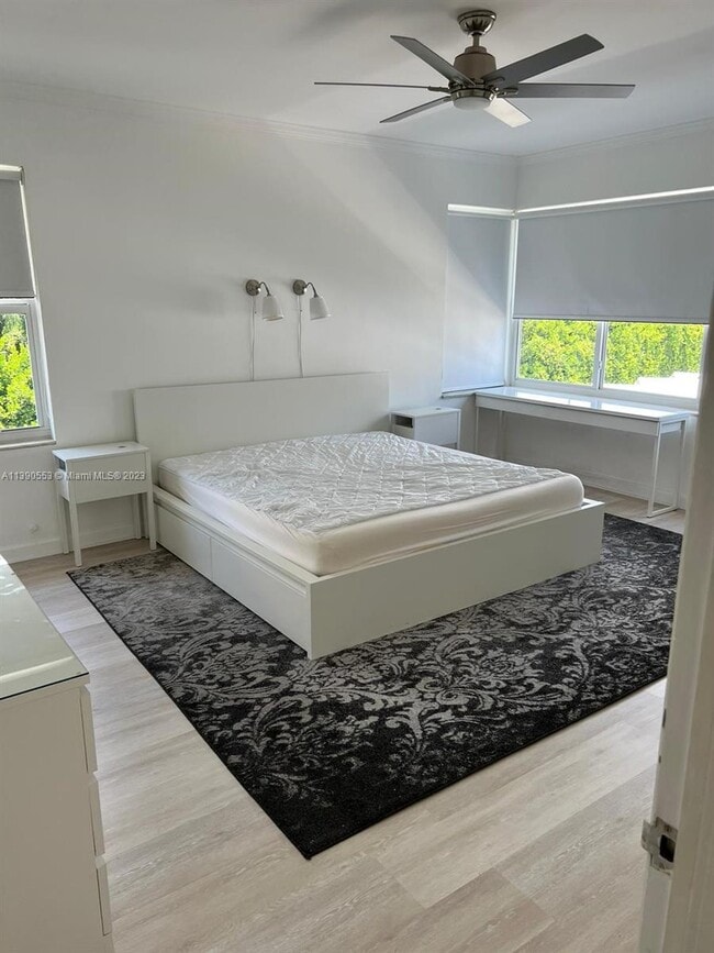 Building Photo - 9910 Collins Ave