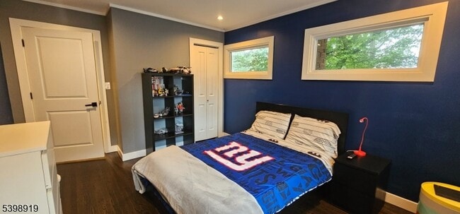 Building Photo - 141 West End Ave