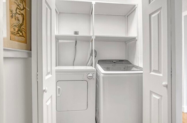 Building Photo - 18390 SE Wood Haven Ln