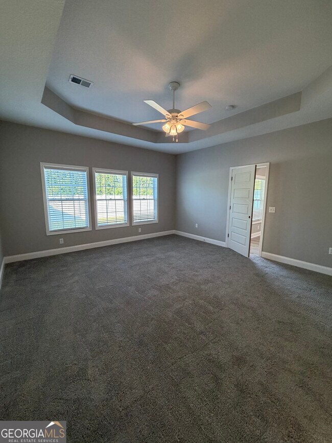 Building Photo - 148 The Villas Wy
