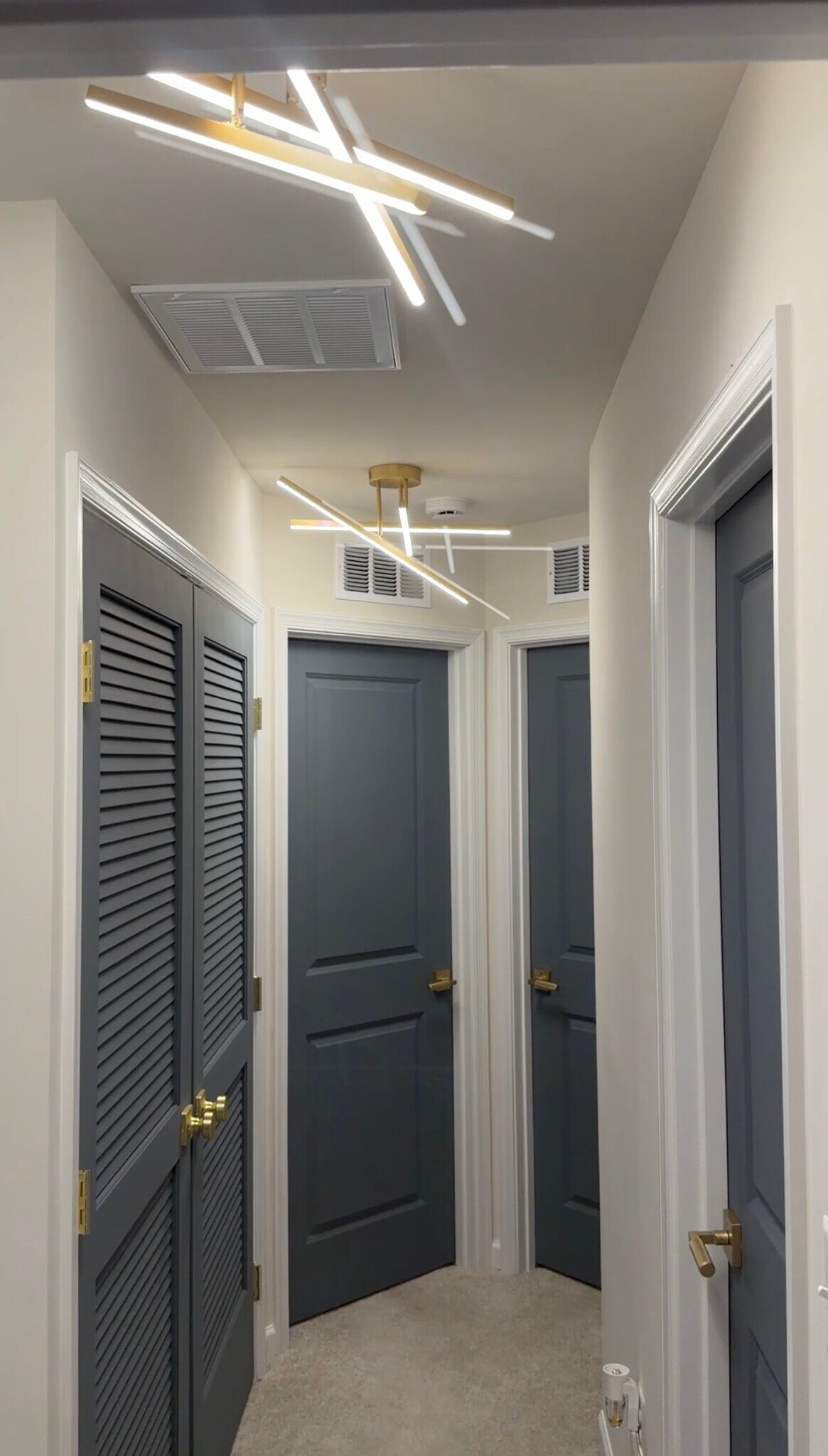 Building Photo - 7269 Statesman Blvd