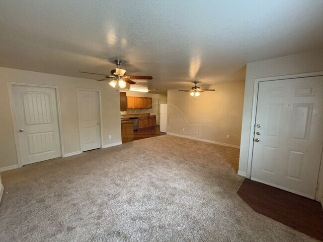 Building Photo - 1603 Massey St