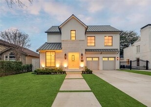 Building Photo - 4529 Bordeaux Ave